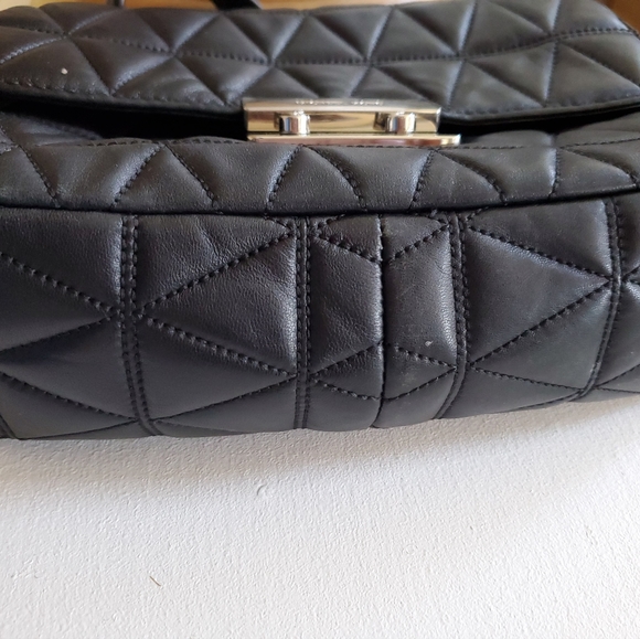 Michael Kors Shoulder Bag - Picture 9 of 12